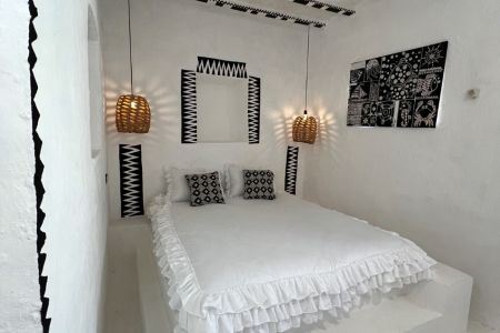 بوم گردی نزدیک دریا در قشم - گاچو - آفرینش