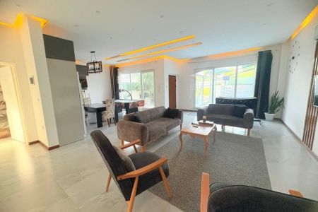 اجاره ویلا استخردار در سرخرود - حاجی کلا