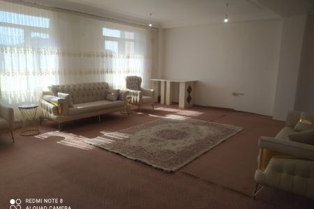 اجاره خانه مبله در جلفا - طبقه دوم