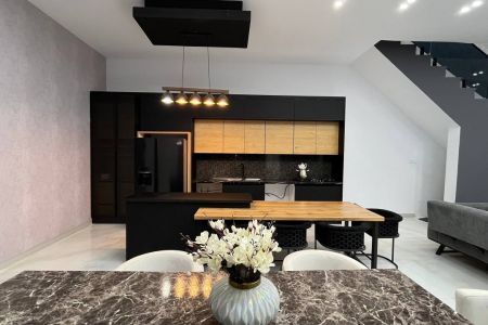 اجاره ویلا استخردار در ساوجبلاغ - سعیدآباد