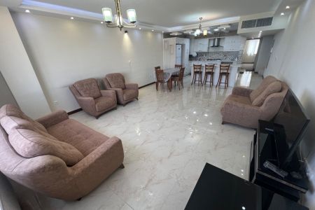 اجاره آپارتمان مبله در شیراز - طبقه سوم