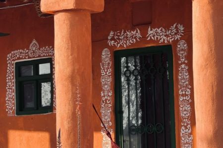 بوم گردی نزدیک دریا قشم - گاچو - ۳ تخته