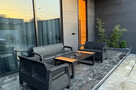 رزرو ویلا استخردار در چهارباغ - کهریزک