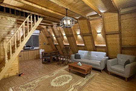 كوخ سويسري للإيجار في چمستان - بيلوفيتش