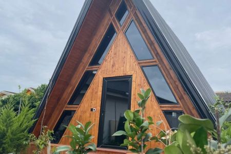 كوخ سويسري للإيجار في چمستان - بيلوفيتش