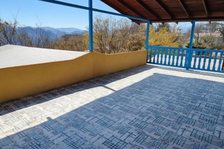 استئجار جناح مفروش في طريق التوير چالوس - روز