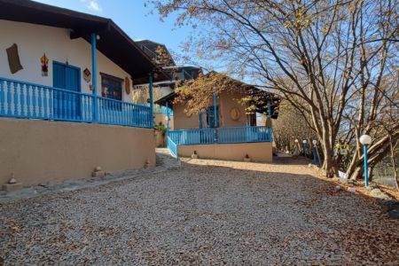 استئجار جناح مفروش في طريق التوير چالوس - روز