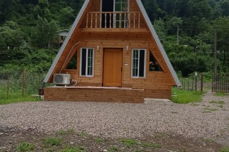 کلبه سوئیسی در جاده اسالم به خلخال - گیجاو