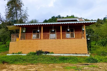 اجاره ویلای چوبی با بالکن در شاندرمن - سیاهمرد