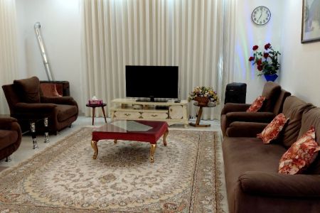 اجاره خانه ویلایی در لشت نشا - فخرآباد