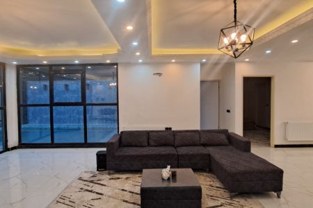 اجاره ویلا استخردار در چهارباغ - سنقرآباد