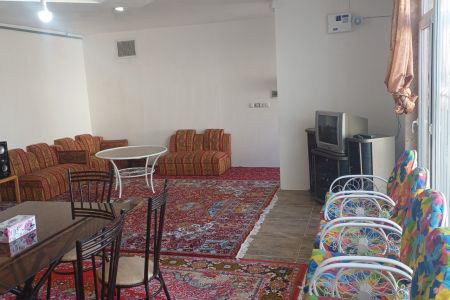 اجاره ویلا استخردار در چهارباغ - لشگرآباد