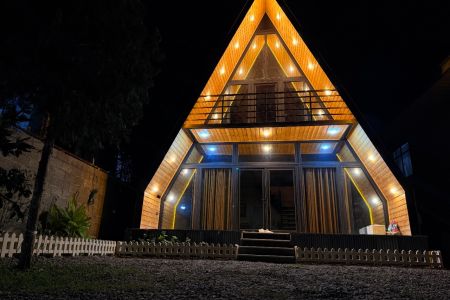 اجاره کلبه سوئیسی در خمام - چاپارخانه