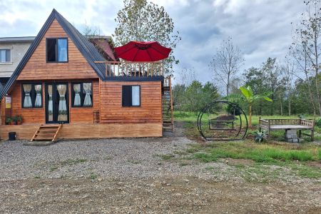 کلبه سوئیسی استخردار در فومن - کلفت