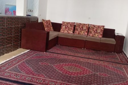 خانه بالکن دار در پاوه - نودشه - طبقه اول