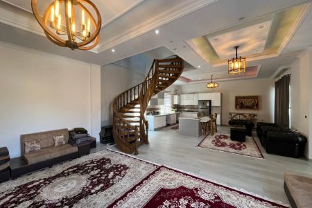 اجاره ویلا دوبلکس در رودهن - خورین