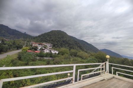 ویلا با ویو کوه نزدیک تله کابین - سورخانی