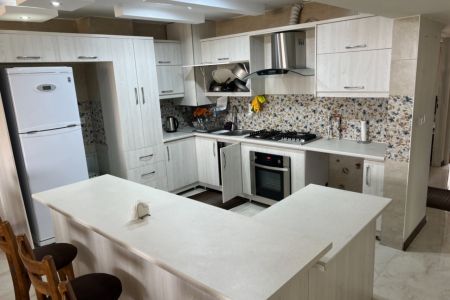 اجاره آپارتمان مبله در شیراز - طبقه سوم