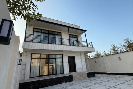 ویلا دوبلکس استخردار در زیباکنار - خشکبیجار