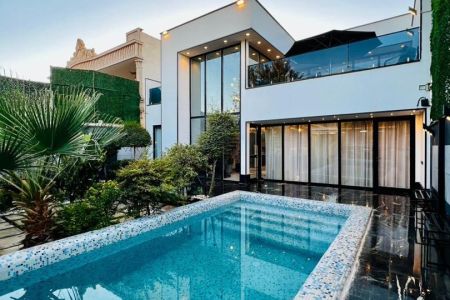 ویلا دوبلکس استخردار در چهارباغ - آغچه حصار