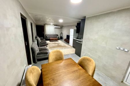 خانه استخردار در فریدونکنار - همکف