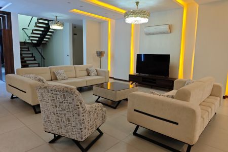 ویلای دوبلکس ۵ خوابه در رویان - پلاک اول دریا