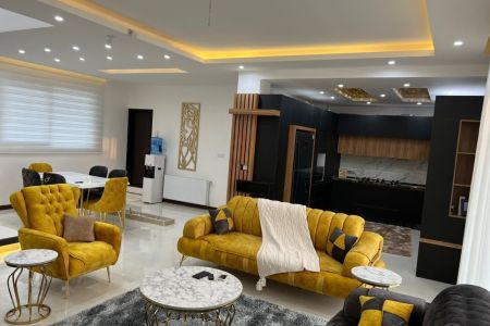 ویلا دوبلکس استخردار در سرخرود - خانه دریا