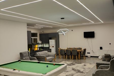 اجاره ویلا استخردار در چهارباغ - سنقرآباد