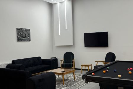 اجاره ویلا استخردار در چهارباغ - زکی آباد