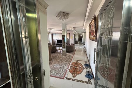 خانه مبله با چشم انداز شهر مشهد - طبقه ۱۰