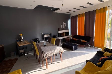 اجاره ویلا استخردار در رودهن - خورین