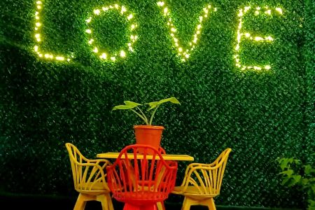 کلبه سوئیسی با وان جکوزی در لفور - سیدکلا