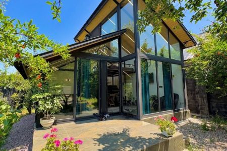 کلبه شیشه ای مدرن در شاندرمن - اولم