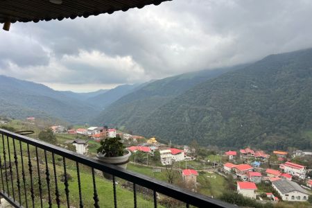اجاره خانه بالکن دار در گردنه حیران - گیلده