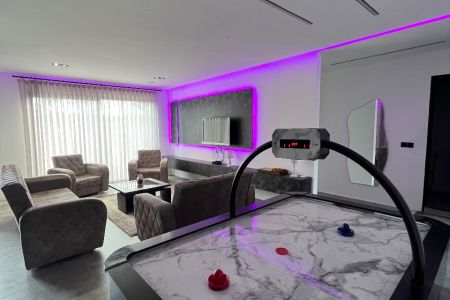 اجاره ویلا استخردار در انزلی - بشمن