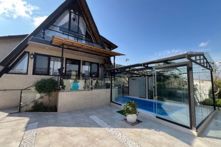 ویلا سوئیسی استخردار در لاهیجان - سوستان