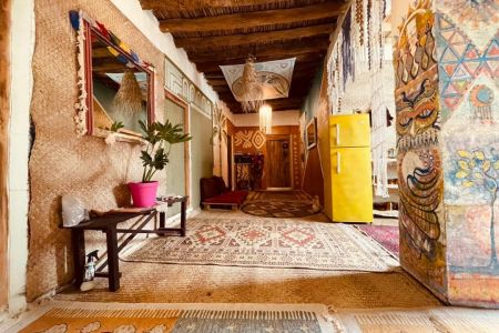 بوم گردی در هرمز - جنب موزه نادعلیان - گنو