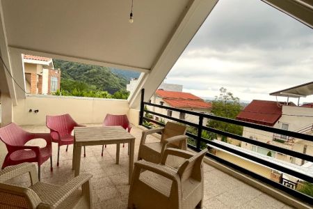 ویلا دو طبقه تراس دار در رامسر - تنگدره