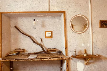 بوم گردی در هرمز - جنب موزه نادعلیان - مغ