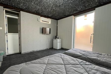 مجتمع اقامتی در بندرعباس - تخت دبل و سینگل