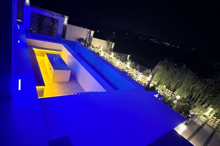 ویلا تریبلکس استخردار رودهن - نوده