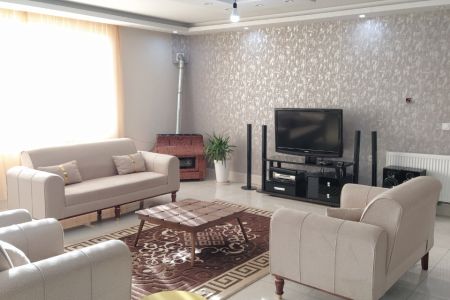 ویلا دو طبقه استخردار در رودهن - خورین