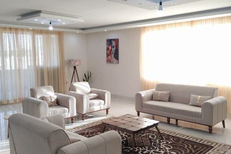 ویلا دو طبقه استخردار در رودهن - خورین