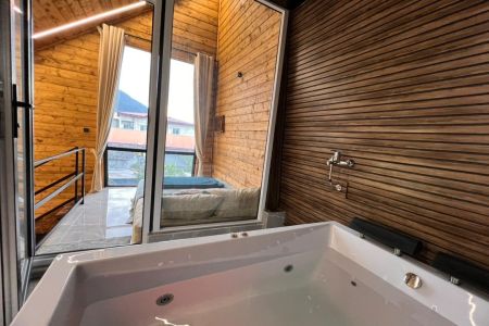 اجاره کلبه جکوزی دار در رامسر