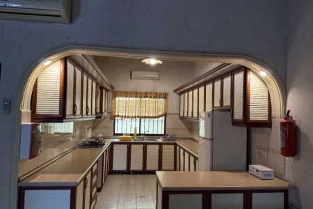 باغ ویلا به همراه زمین بازی در بندرانزلی