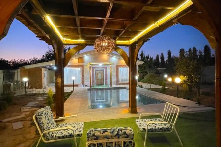 Villa with pool in Koohsar