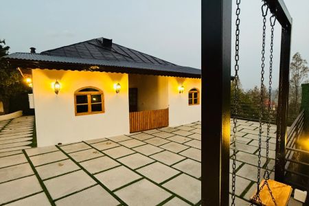 ویلا با طراحی سنتی در تنکابن - حاتم سرا