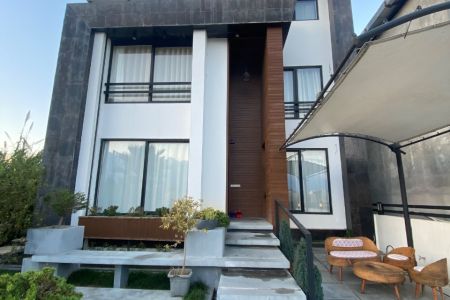 ویلا تریبلکس استخردار در نور - رستمرود