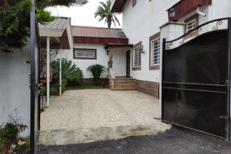 ویلای دوبلکس استخردار در متل قو