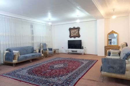 اجاره خانه مبله در جلفا - طبقه دوم